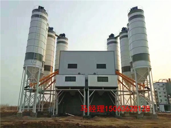 在使用初期，混凝土攪拌站有什么注意事項(xiàng)？